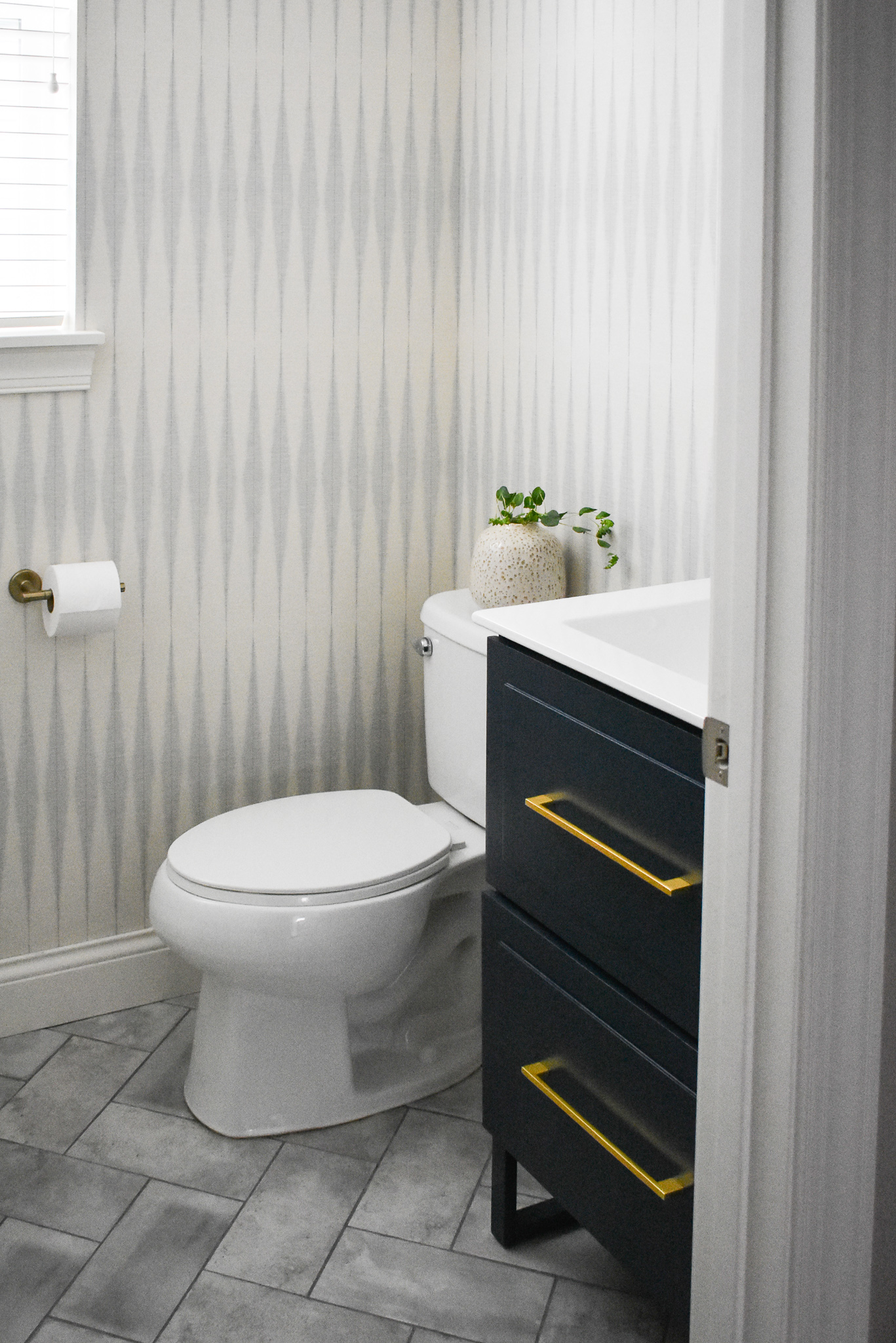 Moody Monochromatic Modern Powder Bath