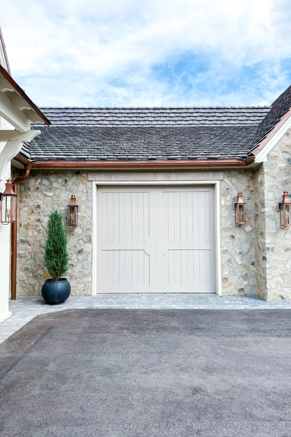 My Faux Wood Garage Doors - Remington Avenue