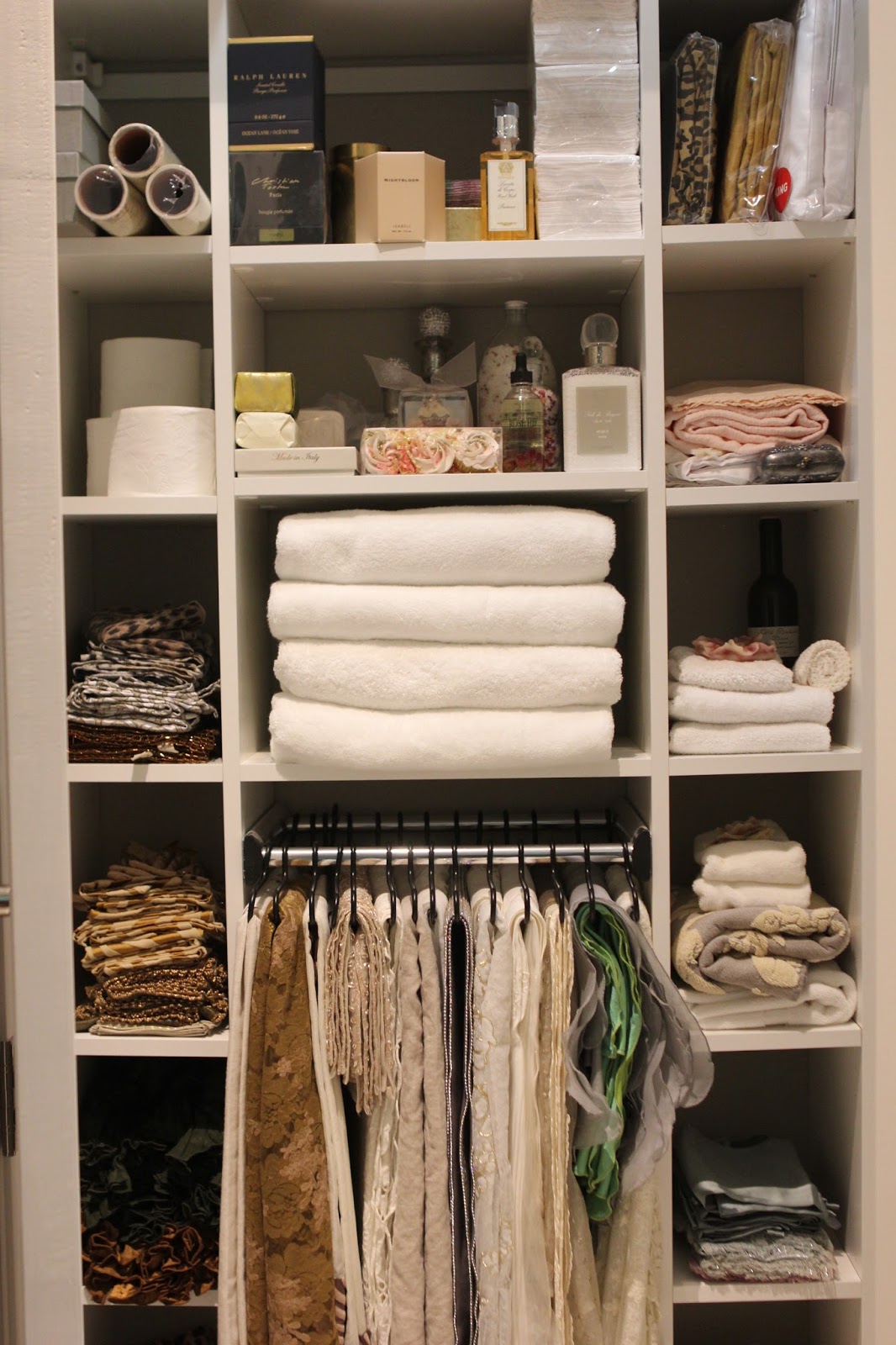 Romancing the Home: Linen Storage
