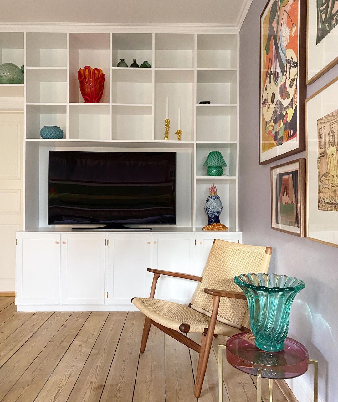 Stylish Mid-Century Modern Living Room Ideas From Instagram