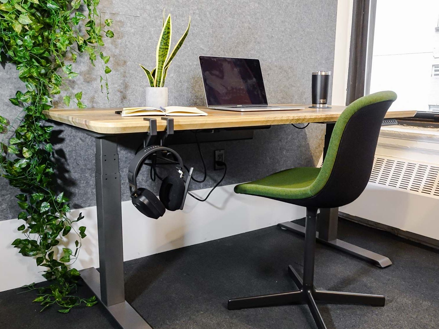 The 6 best desks in 2025 | Tom's Guide