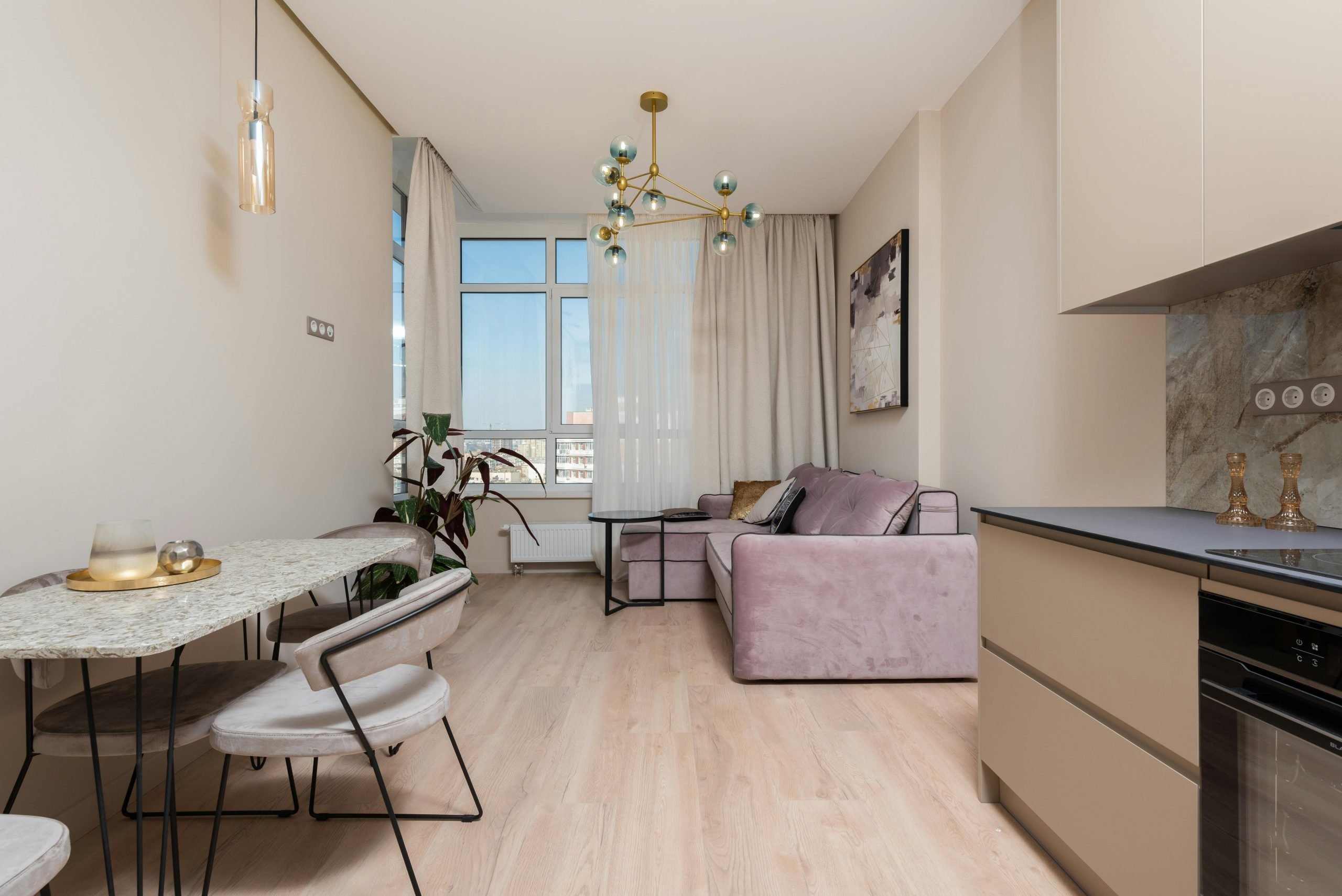 The Benefits of Open Floor Plans in Townhome Rentals