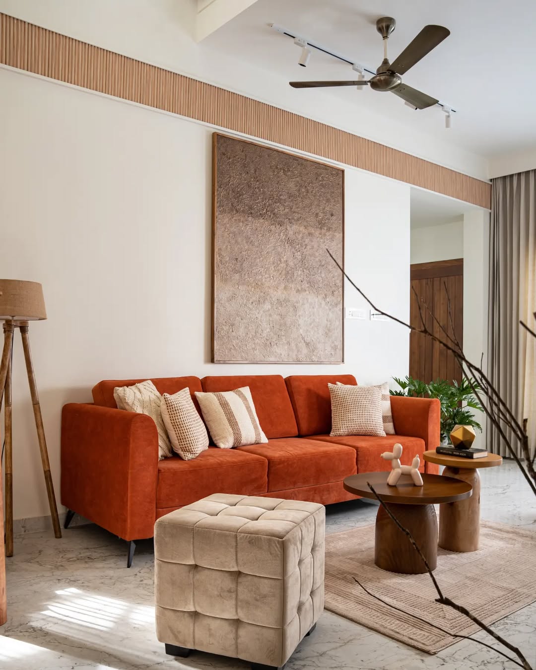 What Living Room Colors Should You Try With A Red Sofa?