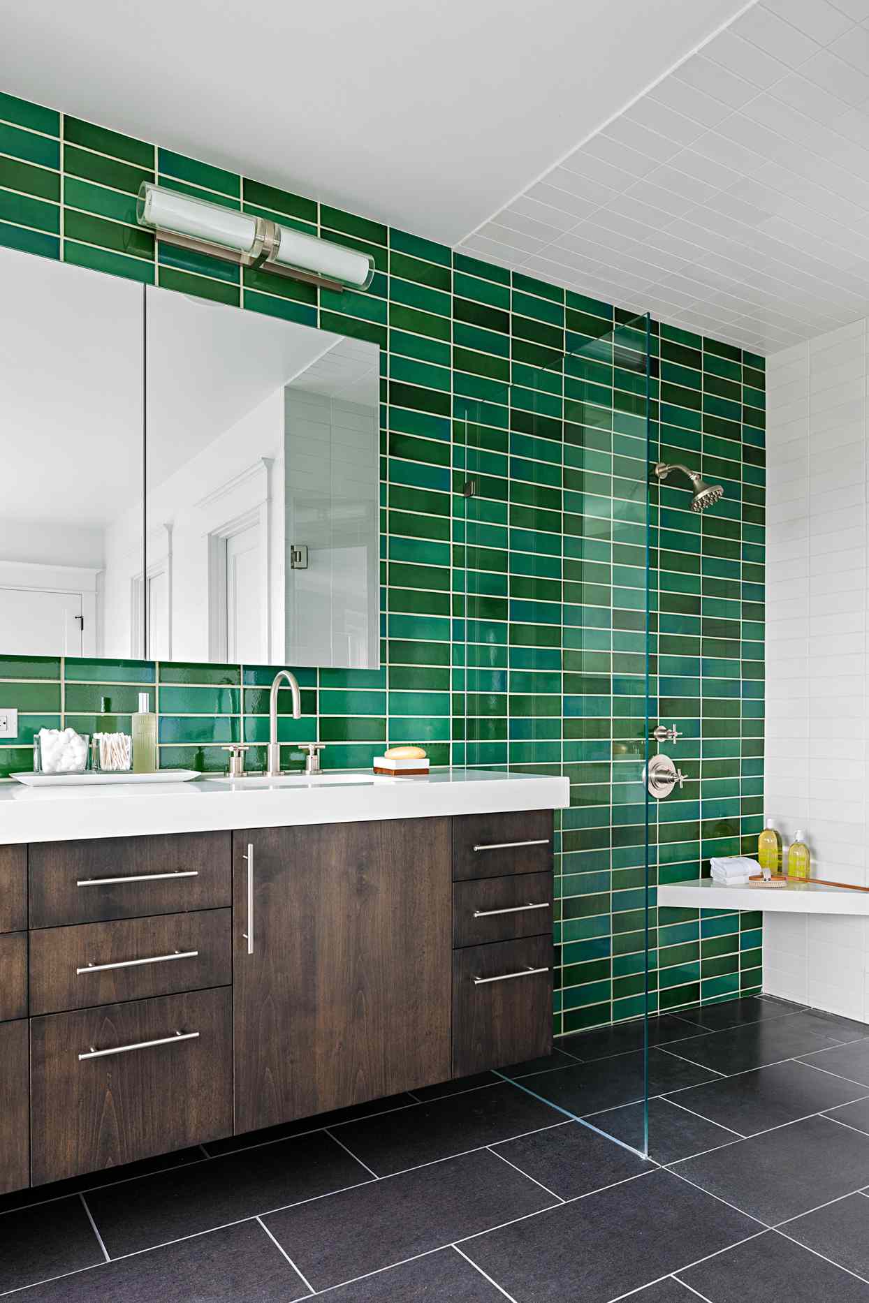 12 Chic Minimalist Bathroom Ideas for a Clean, Updated Look