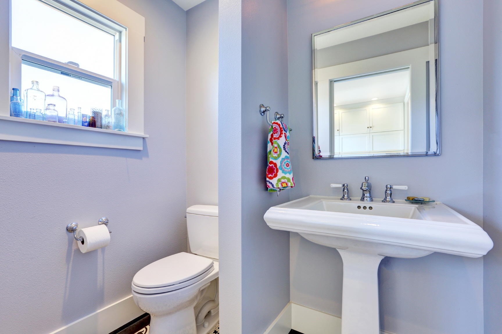 15 Painting color tips to make your small bathroom look fancy - LX Hausys