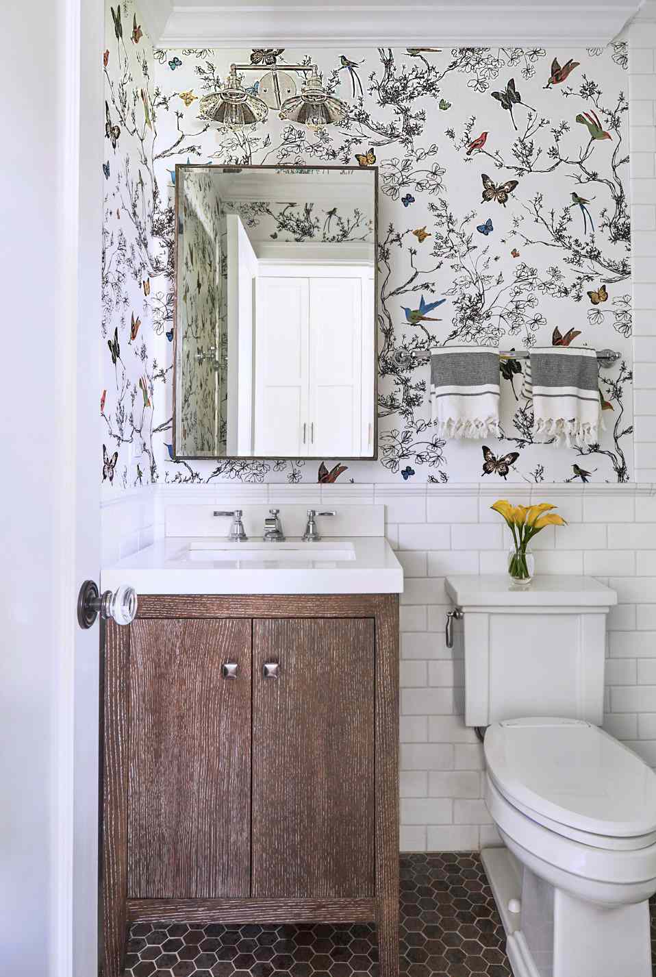 20 Small Bathroom Ideas on a Budget