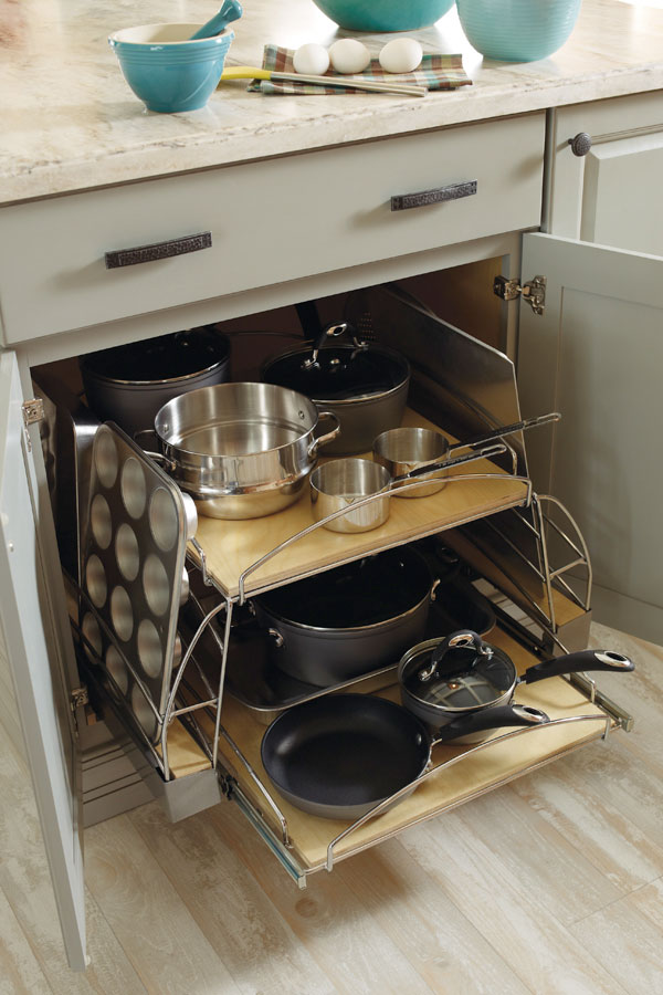Base Pots and Pans Pull-out - Organization - Mid Continent
