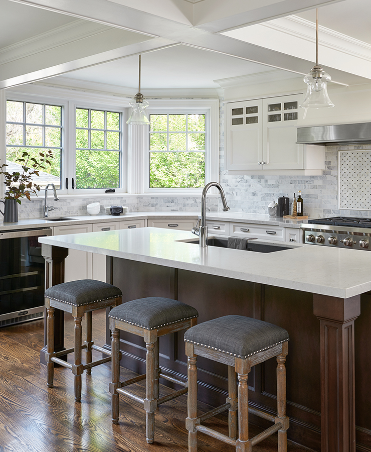 White Casement Kitchen Windows - Toronto | Fieldstone Windows & Doors Ltd.
